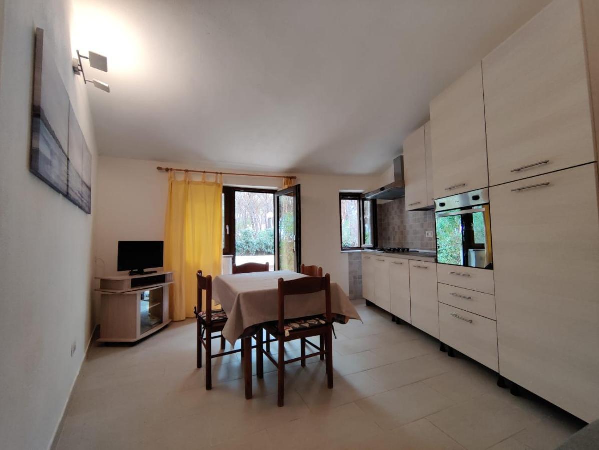 Rotonda Sul Mare Villa บูโดนี ภายนอก รูปภาพ